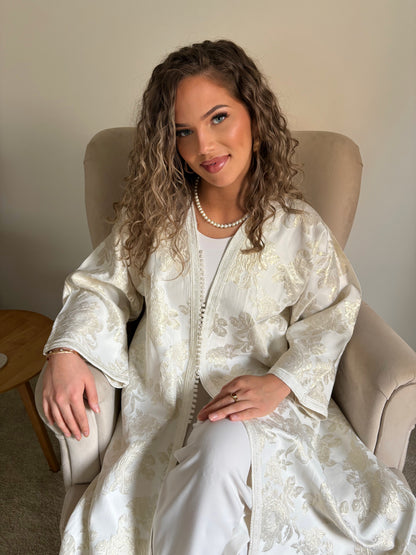 AMIRA II