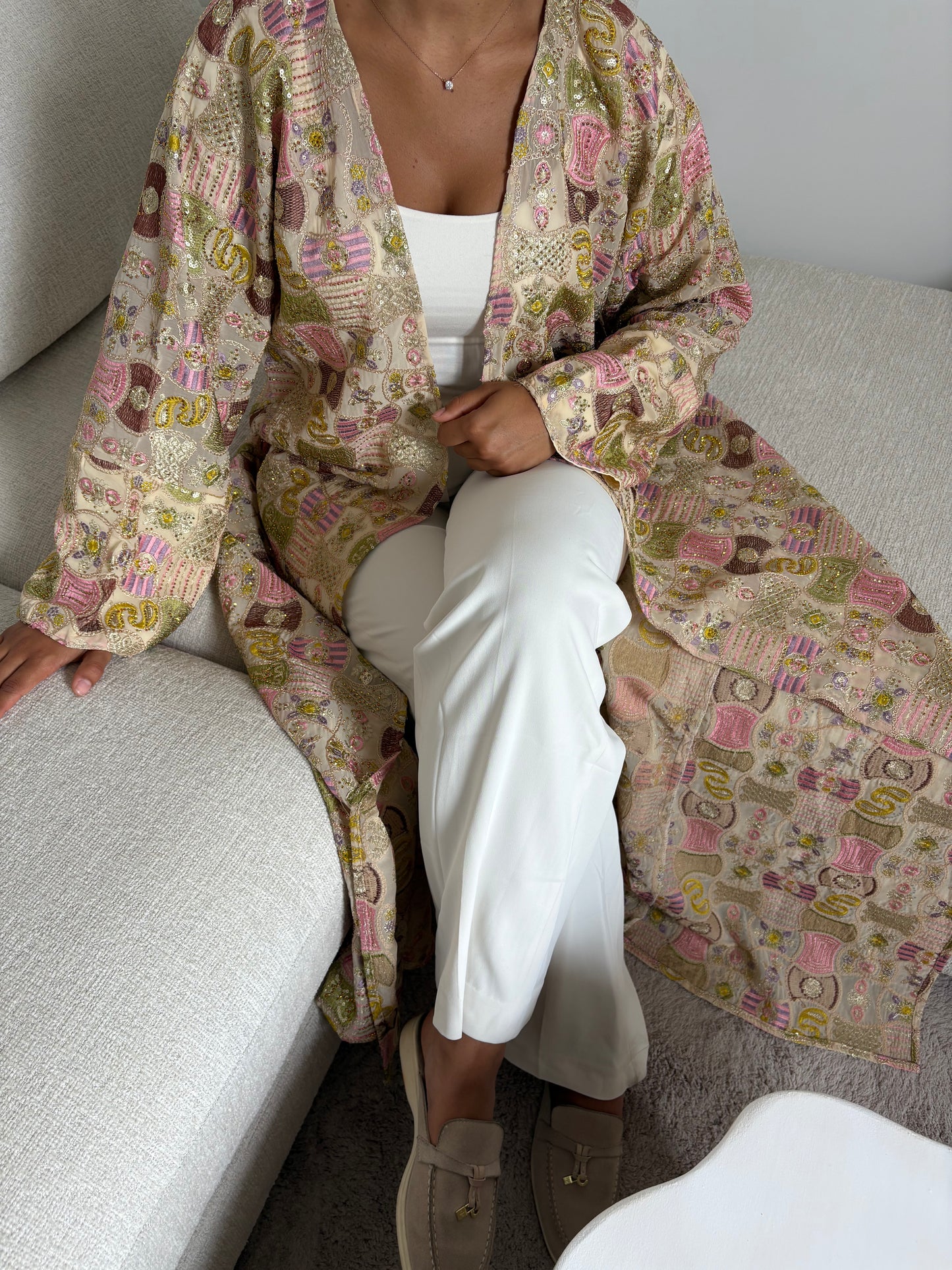 Sari 4